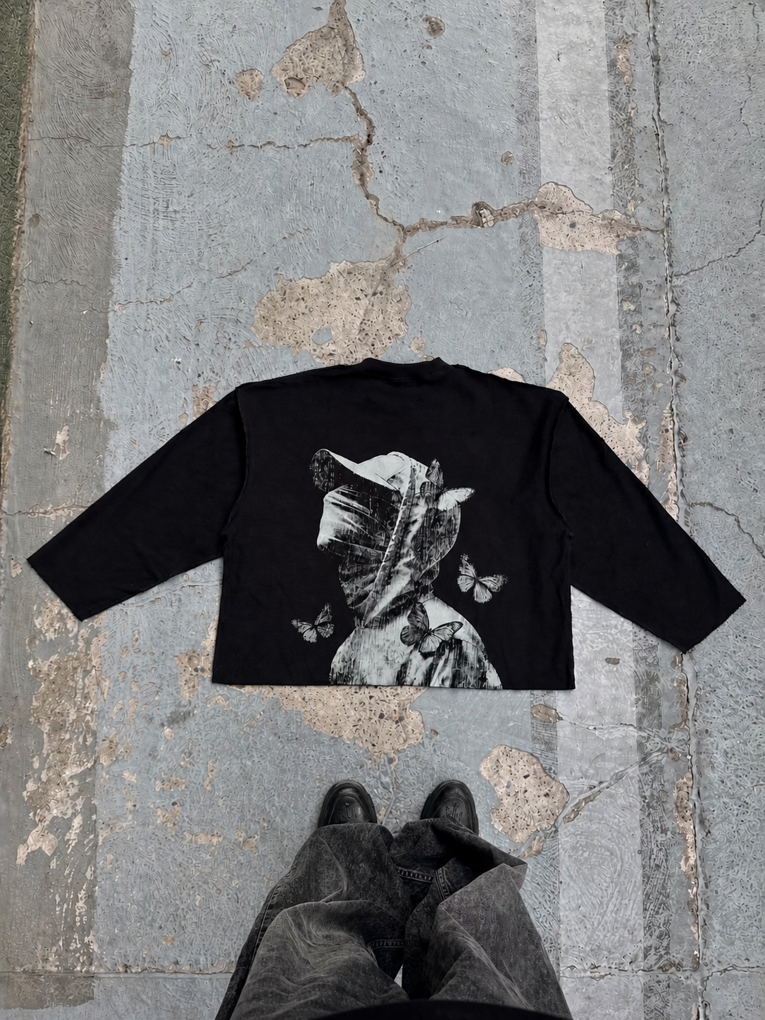 POLERA BLACK "BUTTERFLY"
